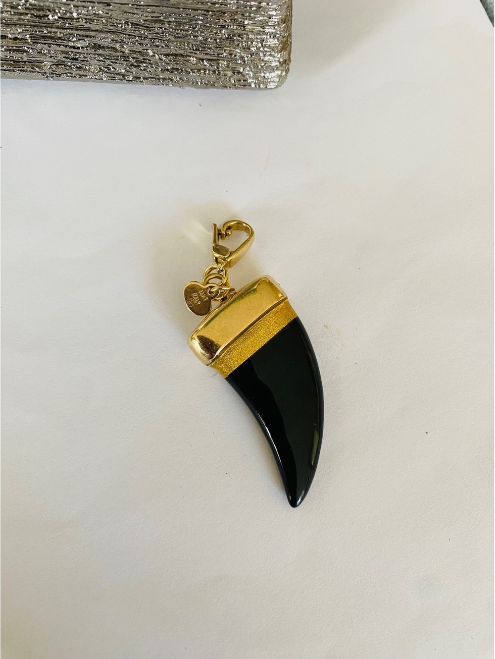 14KT Gold Black and Gold Horn Charm Resin Pendant with Clasp